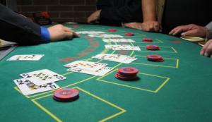 Blackjack verslaan met een eenvoudige plus minus telling